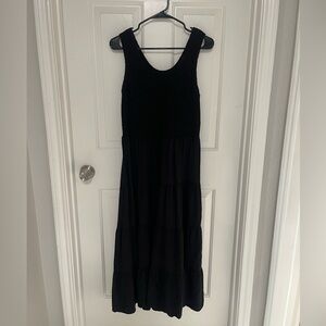 Black Sleeveless Tiered Maxi Dress - Women